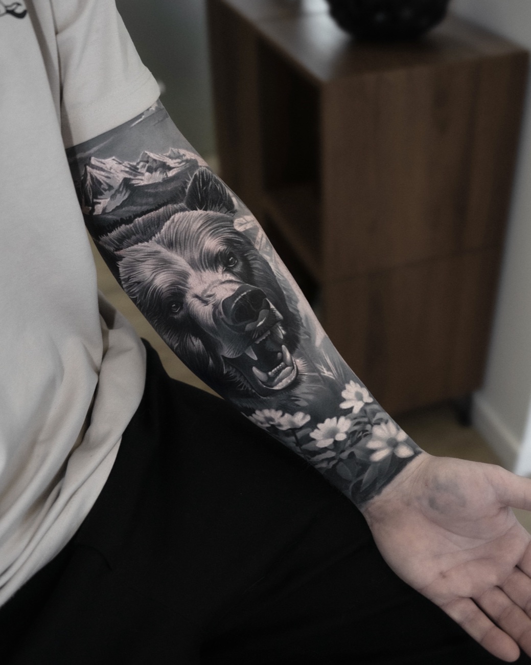 Realism bear and floral sleeve